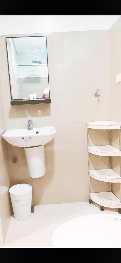Shore 2 Residences 1Br Deluxe Room In Moa Complex Manila Exterior foto